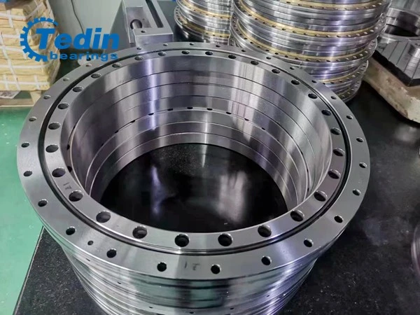 crossed roller bearing 1